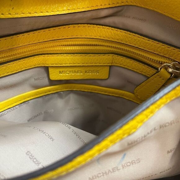 Michael Kors Newbury Yellow Pebbled Leather Shoulder Bag Purse Handbag - Picture 15 of 15